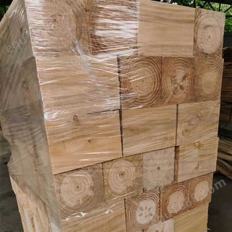 亿展木业 三角木 熏蒸木方 矿用枕木 木块按需定尺
